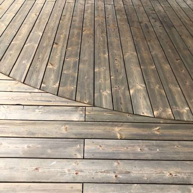 Pavillon med tilstødende terrasse ved Silkeborg Højskole - Fr. Madsen A/S